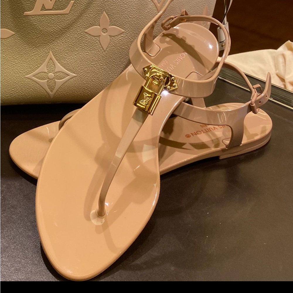 Louis Vuitton Bikini Flat Sandal size 41